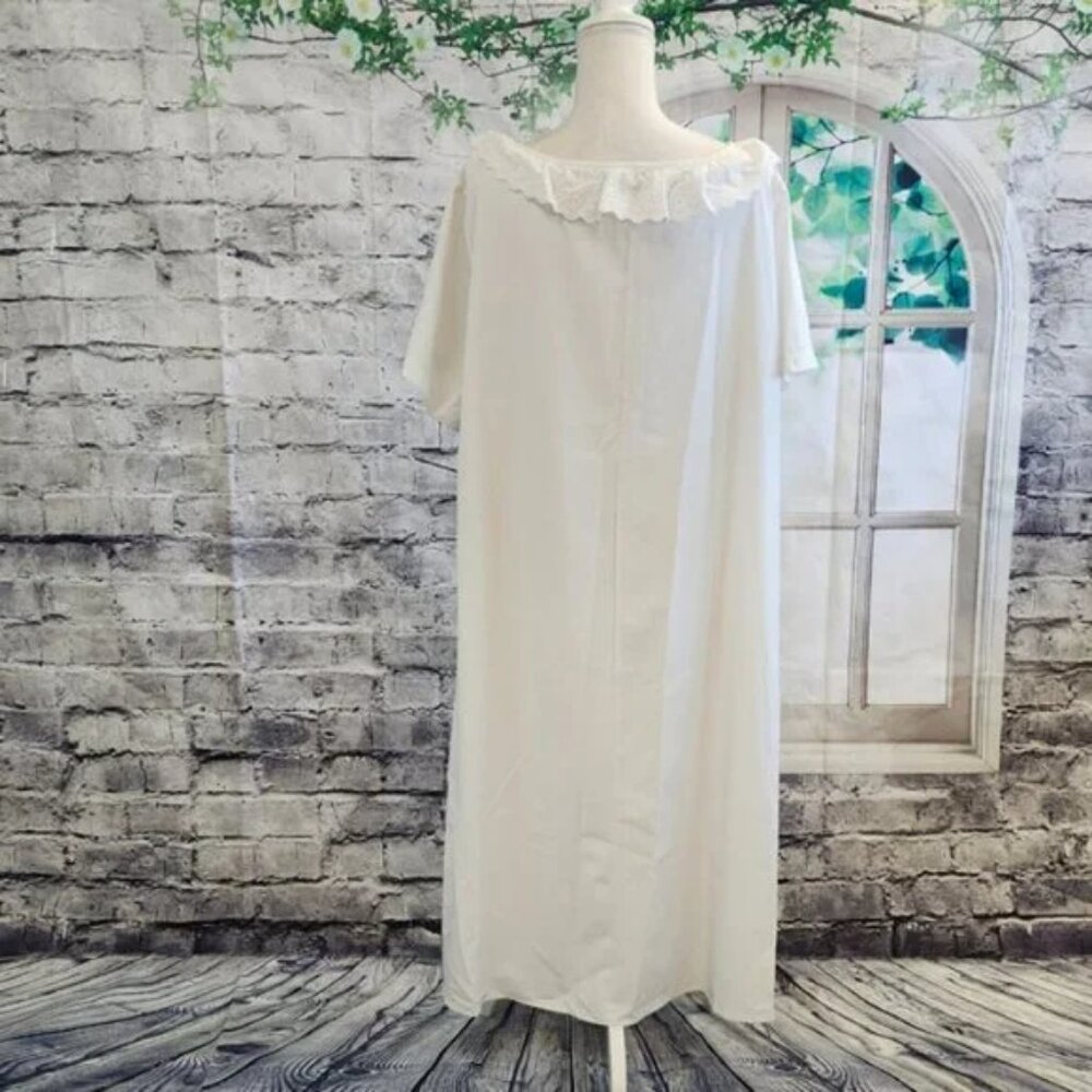 Shein Ruffled Nightgown - Picture 3 of 4